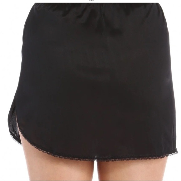 Vanity Fair Other - 90s Vintage Vanity Fair Black Slip Skirt